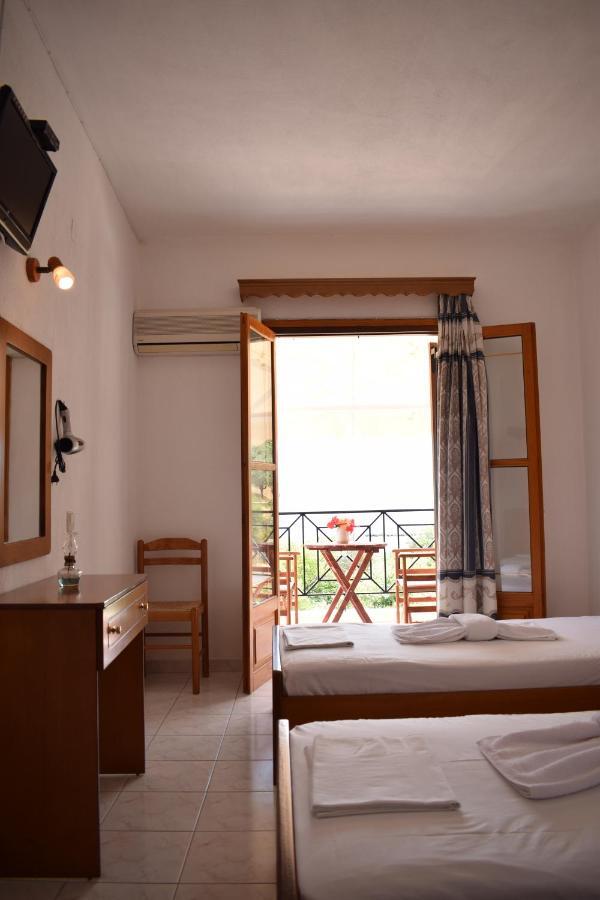 Nikis Rooms Kalamakia 외부 사진